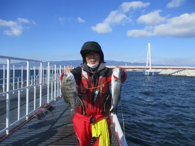 尼崎市立魚つり公園の2023年1月4日(水)1枚目の写真