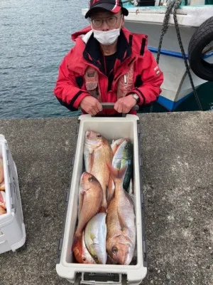 釣り船 黒潮丸の2023年2月1日(水)1枚目の写真