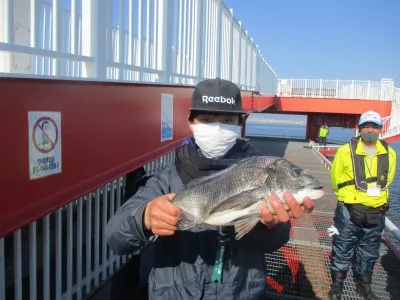 尼崎市立魚つり公園の2023年2月4日(土)3枚目の写真
