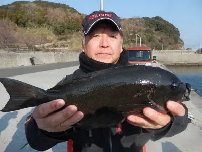 瀬渡し 磯の2023年2月8日(水)2枚目の写真