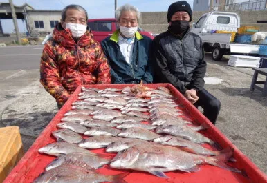 奥村釣船の2023年3月4日(土)2枚目の写真