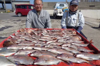 奥村釣船の2023年3月15日(水)1枚目の写真