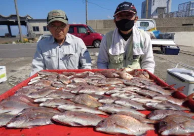 奥村釣船の2023年3月15日(水)2枚目の写真