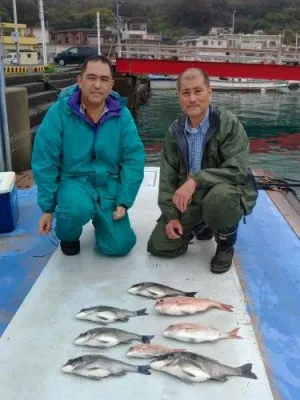 瀬渡し 浜栄丸の2023年3月24日(金)1枚目の写真