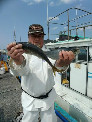 勘次郎丸の2023年4月1日(土)4枚目の写真