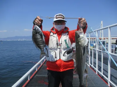 尼崎市立魚つり公園の2023年4月3日(月)1枚目の写真