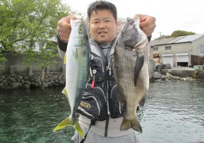 岩崎レンタルボート(岩崎つり具店)の2023年4月5日(水)1枚目の写真
