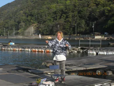 由良海つり公園&釣堀ランドの2023年4月10日(月)4枚目の写真