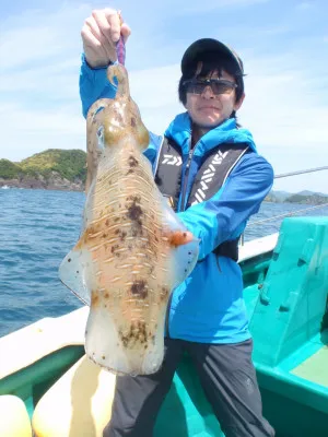 釣り船 久勝丸の2023年4月28日(金)1枚目の写真
