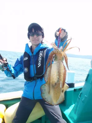 釣り船 久勝丸の2023年4月28日(金)5枚目の写真