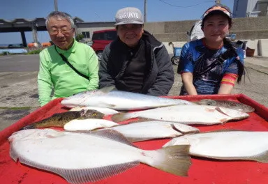 奥村釣船の2023年5月2日(火)3枚目の写真