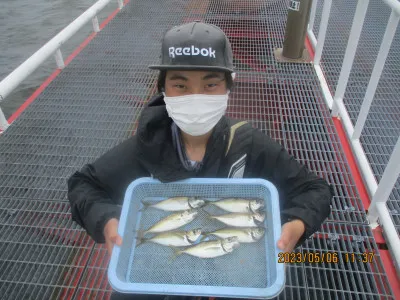 尼崎市立魚つり公園の2023年5月6日(土)1枚目の写真