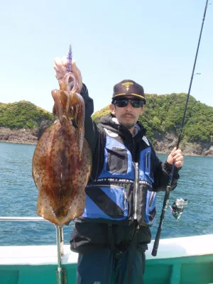 釣り船 久勝丸の2023年5月2日(火)4枚目の写真