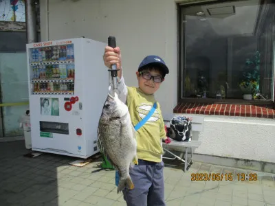 尼崎市立魚つり公園の2023年5月15日(月)1枚目の写真