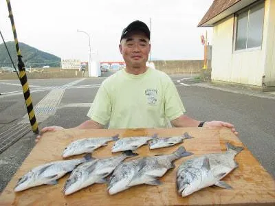 金丸渡船の2023年6月7日(水)1枚目の写真