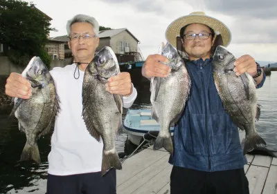 岩崎レンタルボート(岩崎つり具店)の2023年6月8日(木)1枚目の写真