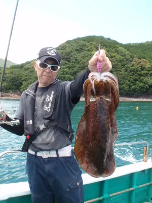 釣り船 久勝丸の2023年6月4日(日)5枚目の写真