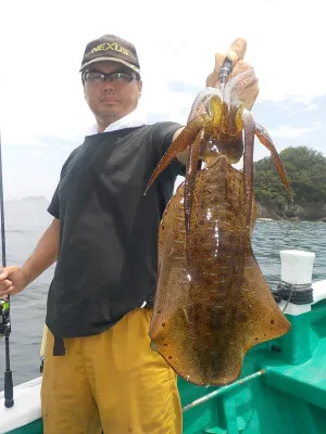 釣り船 久勝丸の2023年7月9日(日)1枚目の写真