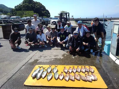 海上つり堀まるやの2023年7月17日(月)1枚目の写真