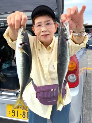 泉佐野マリンライフ（仁王丸・宝来丸・黒潮丸）の2023年7月19日(水)1枚目の写真