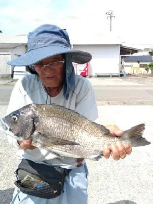 瀬渡し 浜栄丸の2023年7月30日(日)4枚目の写真