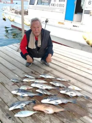 瀬渡し 浜栄丸の2023年8月17日(木)2枚目の写真