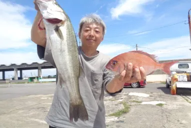 奥村釣船の2023年8月28日(月)1枚目の写真