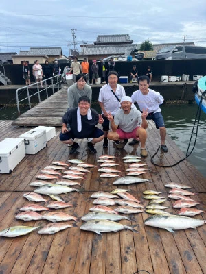 海上釣堀 辨屋の2023年9月12日(火)1枚目の写真