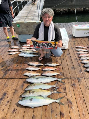 海上釣堀 辨屋の2023年9月20日(水)5枚目の写真