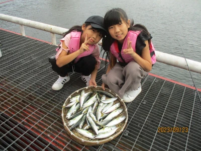 尼崎市立魚つり公園の2023年9月23日(土)1枚目の写真