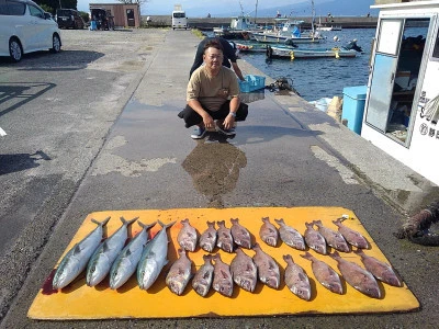 海上つり堀まるやの2023年10月2日(月)1枚目の写真