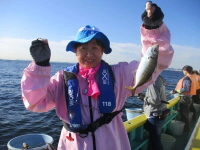 打木屋釣船店の2023年10月3日(火)2枚目の写真