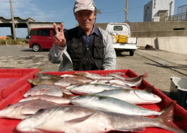 奥村釣船の2023年10月6日(金)2枚目の写真