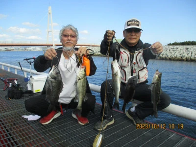 尼崎市立魚つり公園の2023年10月12日(木)2枚目の写真