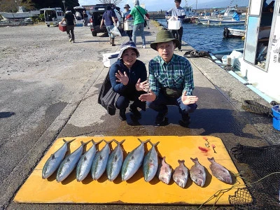 海上つり堀まるやの2023年10月12日(木)2枚目の写真