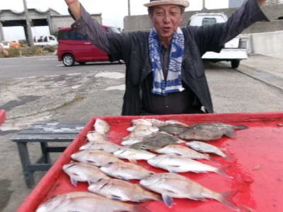 奥村釣船の2023年10月20日(金)4枚目の写真