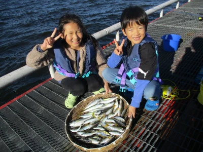 尼崎市立魚つり公園の2023年10月21日(土)1枚目の写真