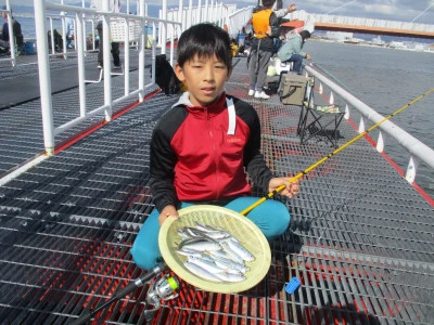 尼崎市立魚つり公園の2023年10月30日(月)1枚目の写真
