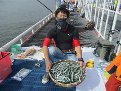 尼崎市立魚つり公園の2023年11月4日(土)1枚目の写真
