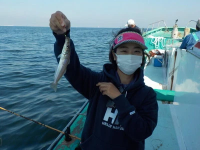 打木屋釣船店の2023年10月27日(金)2枚目の写真