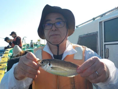打木屋釣船店の2023年11月3日(金)4枚目の写真