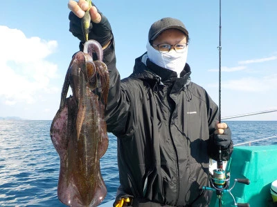 釣り船 久勝丸の2023年10月25日(水)5枚目の写真