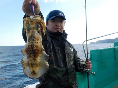 釣り船 久勝丸の2023年10月28日(土)3枚目の写真