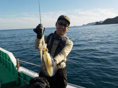 釣り船 久勝丸の2023年11月8日(水)5枚目の写真