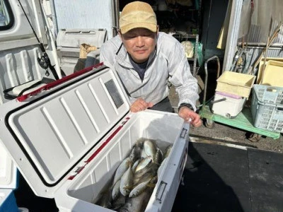 三喜丸釣船店の2023年11月14日(火)2枚目の写真