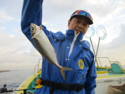 打木屋釣船店の2023年11月10日(金)4枚目の写真