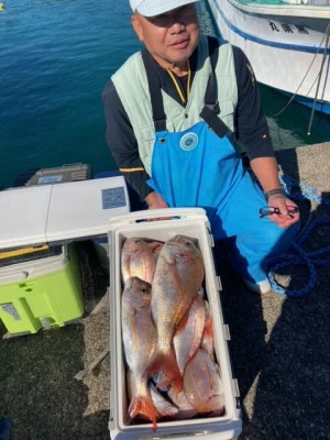 釣り船 黒潮丸の2023年11月22日(水)1枚目の写真