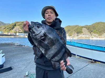 渡船民宿倉の下の2023年11月24日(金)2枚目の写真