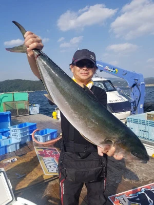 海上釣堀 辨屋の2023年11月24日(金)2枚目の写真