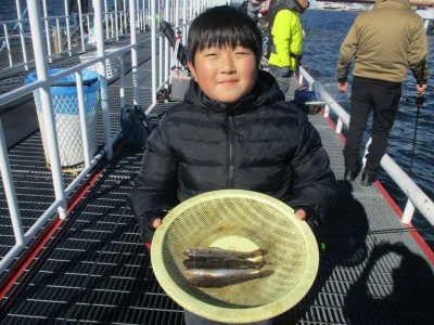 尼崎市立魚つり公園の2023年12月2日(土)1枚目の写真